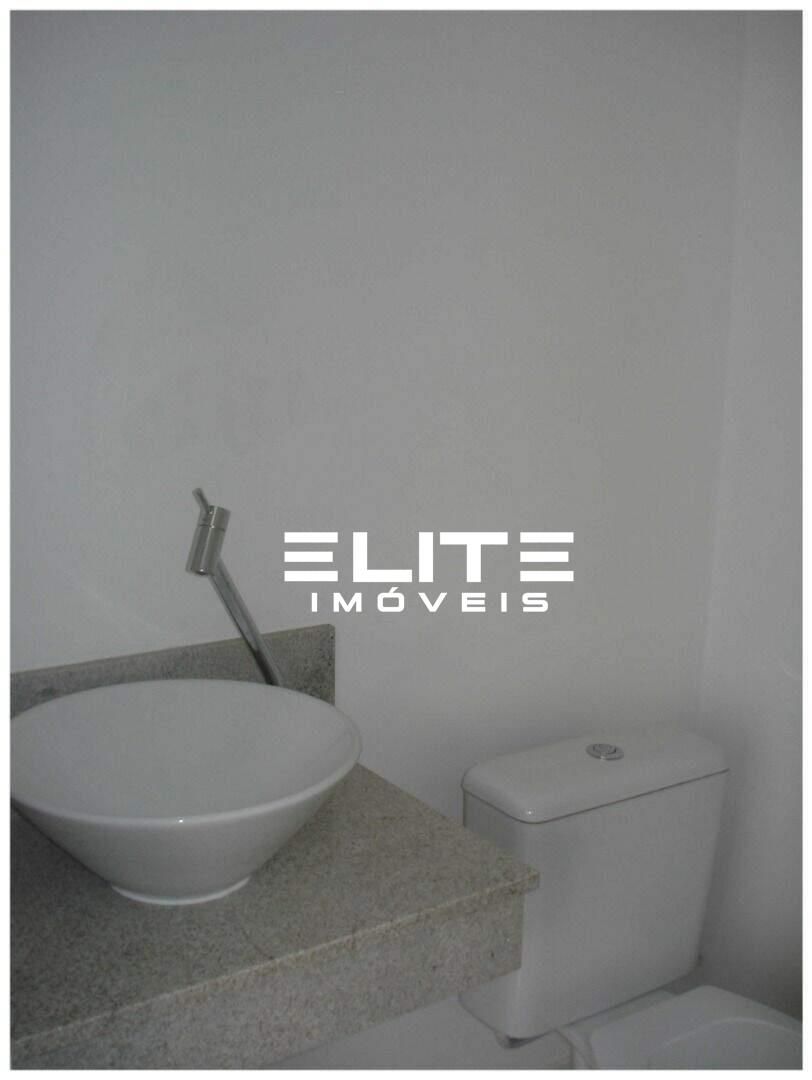 Casa à venda no Jardim do Mar: 