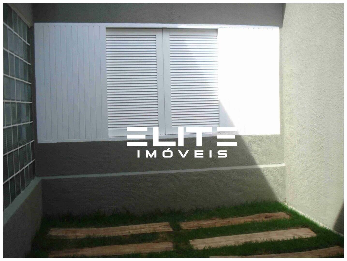 Casa à venda no Jardim do Mar: 