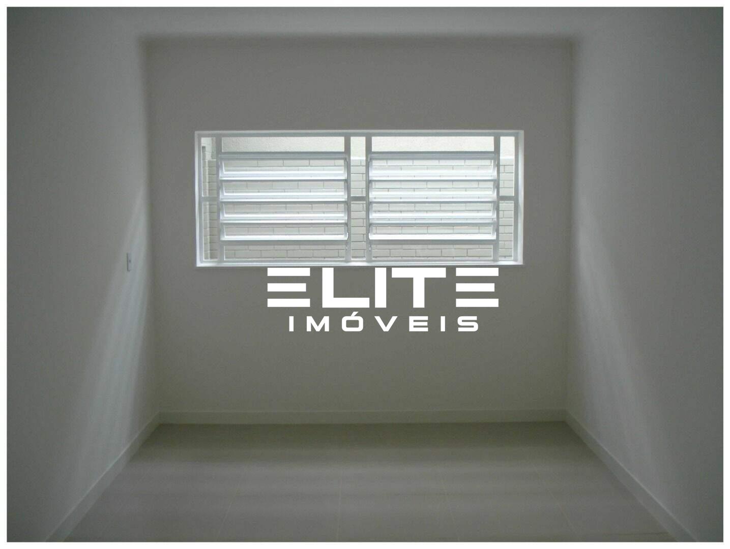 Casa à venda no Jardim do Mar: 