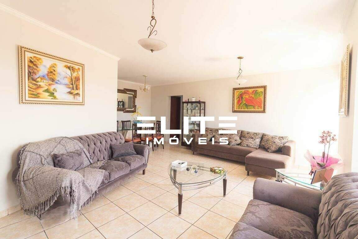 Apartamento à venda no Parque das Nações: 