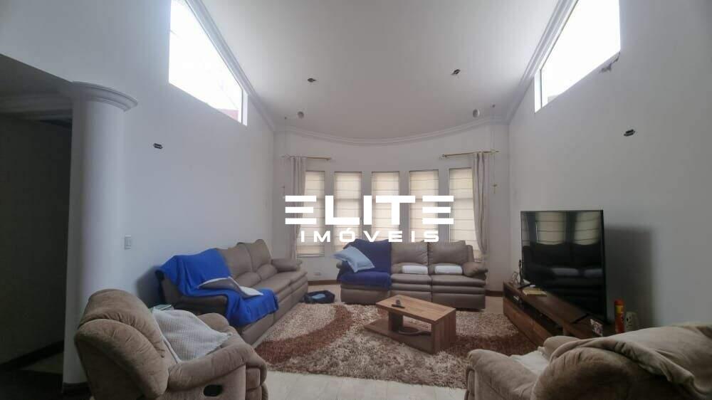 Sobrado à venda no Bairro Jardim: 