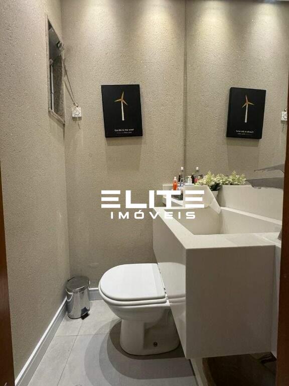 Sobrado à venda no Campestre: 