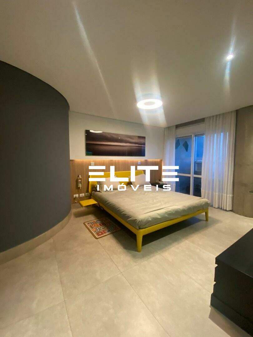 Cobertura à venda no Bairro Jardim: 