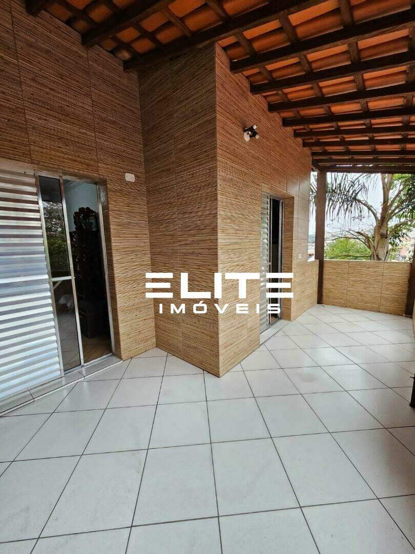 Sobrado à venda no Parque Novo Oratório: 