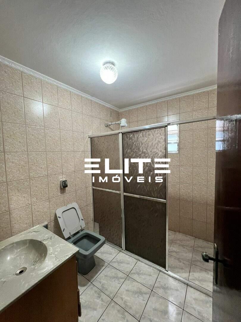 Sobrado à venda no Jardim Marek: 