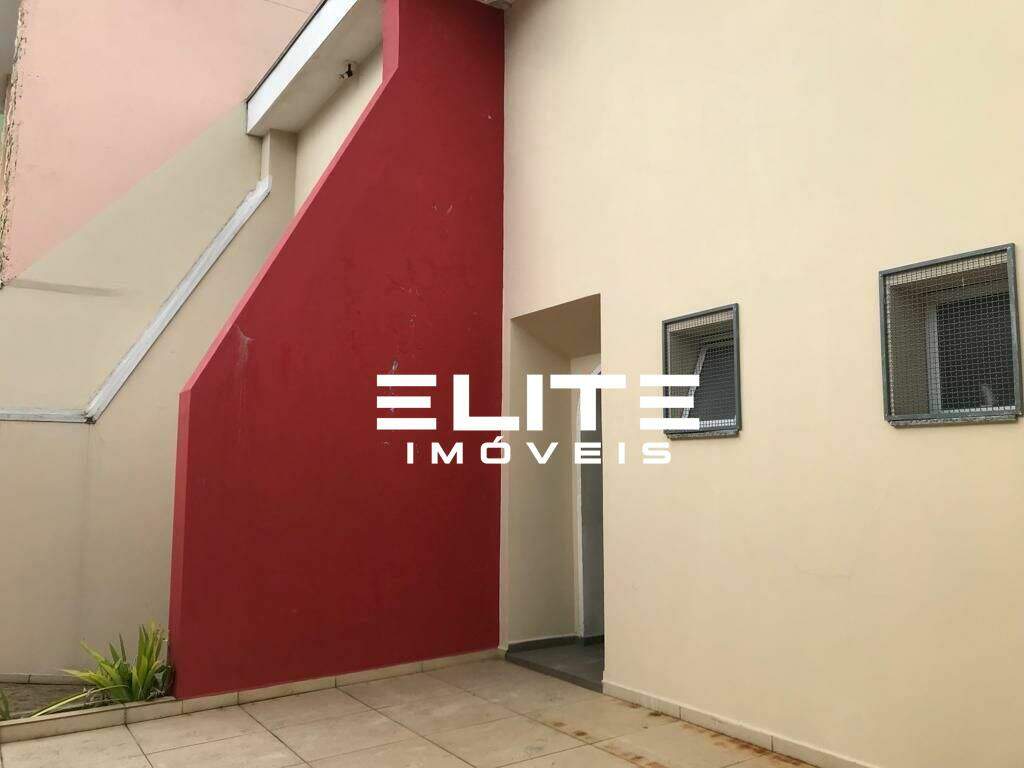 Sobrado à venda no Centro: 