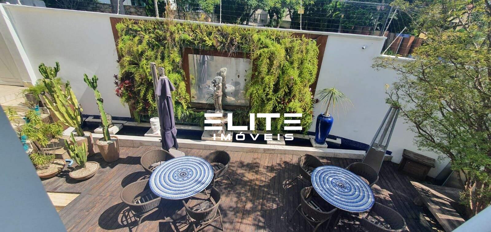 Sobrado à venda no Jardim São Caetano: 