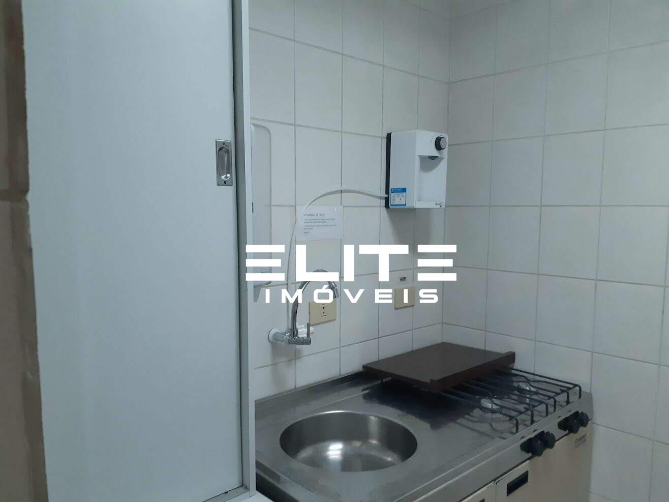 Sala à venda no Centro: 