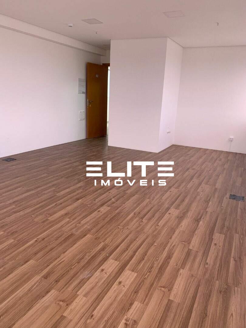 Sala à venda no Centro: 