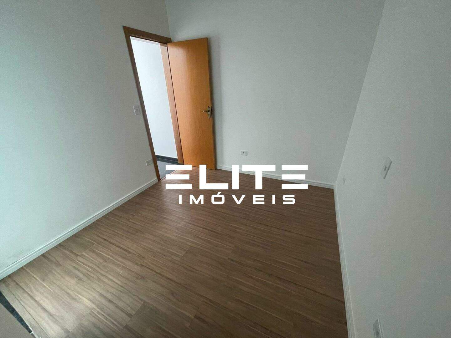 Sobrado à venda no Vila Camilópolis: 