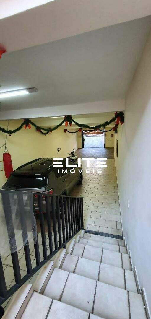 Sobrado à venda no Vila Linda: 