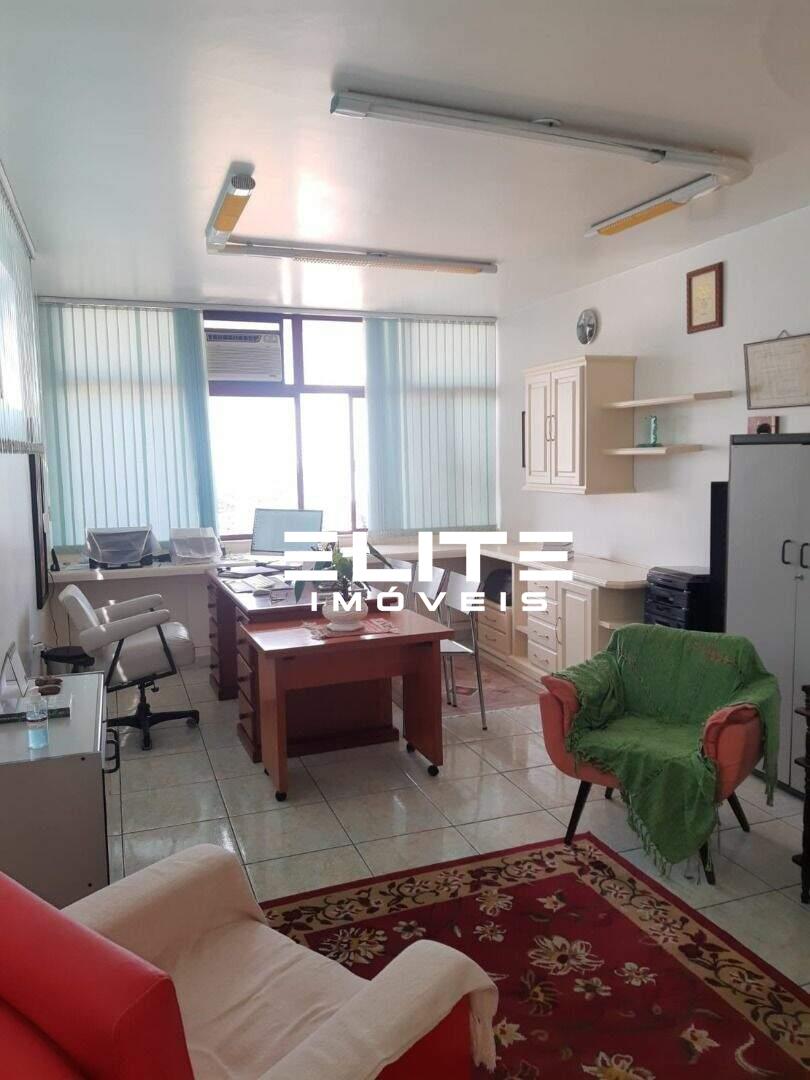 Sala à venda no Centro: 