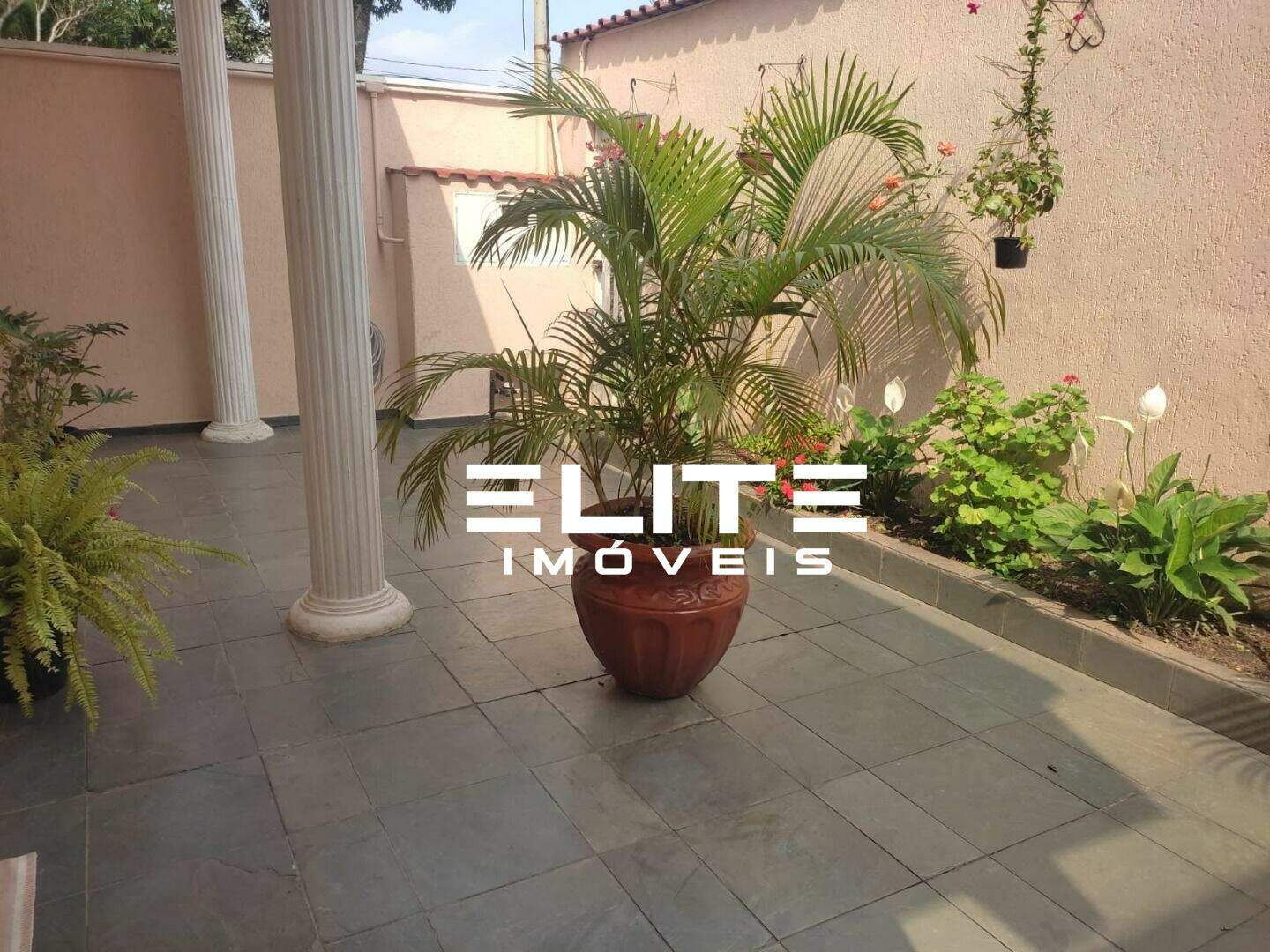 Sobrado à venda no Vila Vitória: 