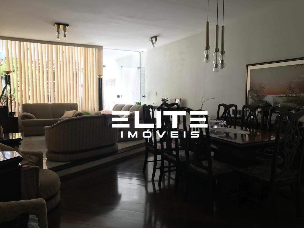 Sobrado à venda no Vila Valparaíso: 