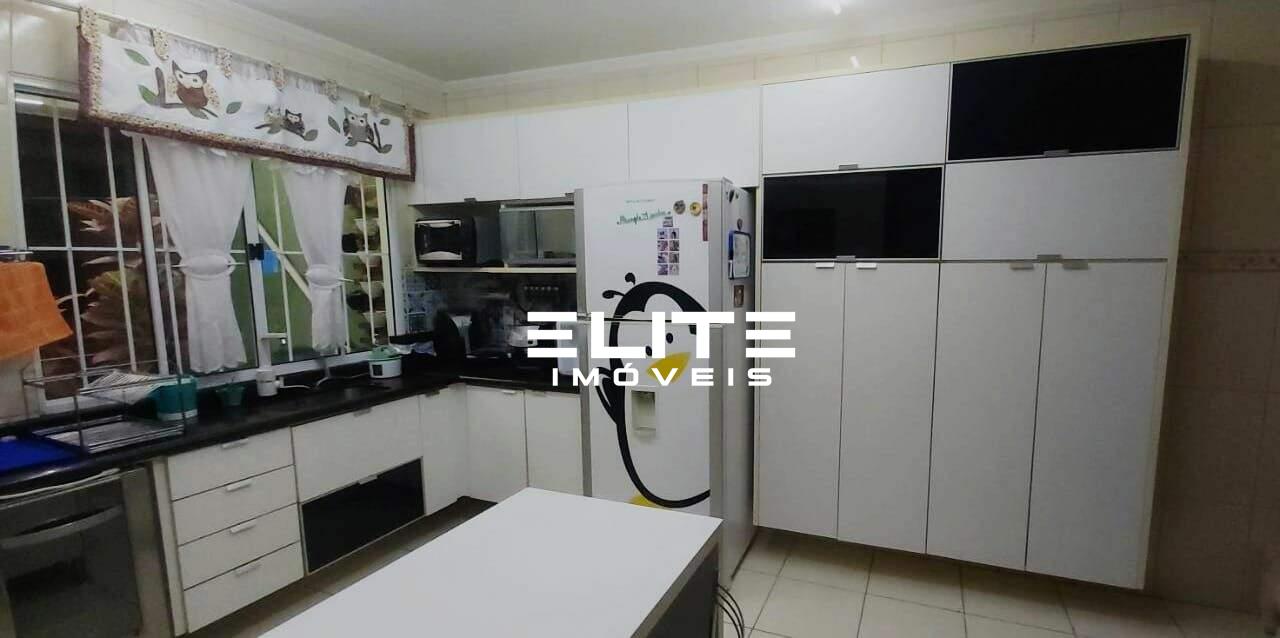 Sobrado à venda no Centreville: 