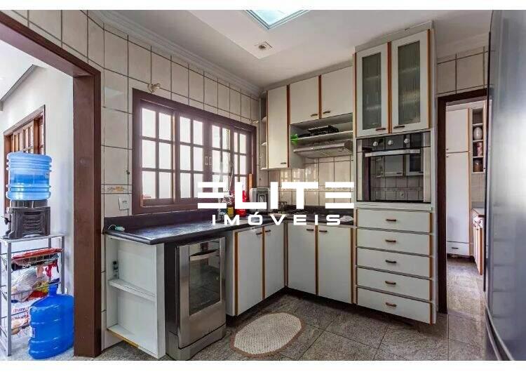 Sobrado à venda no Jardim Cambuí: 