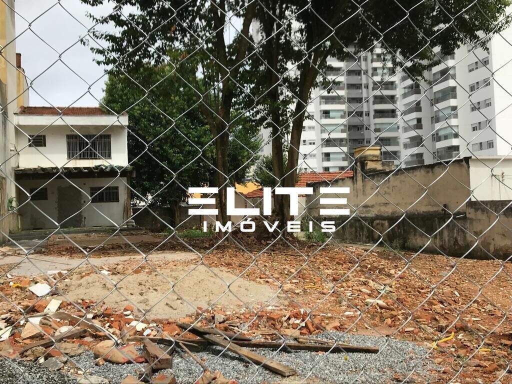 Terreno à venda no Centro: 