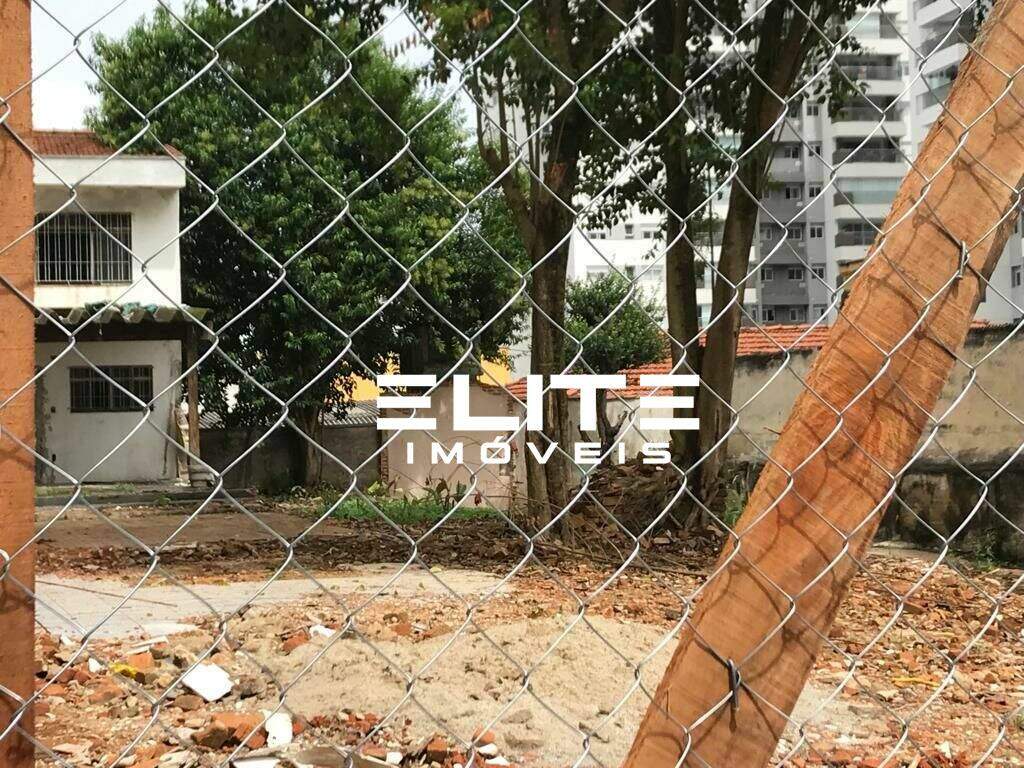 Terreno à venda no Centro: 