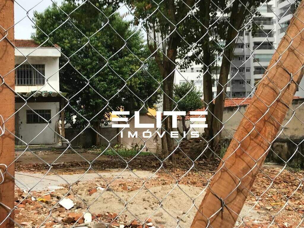 Terreno à venda no Centro: 