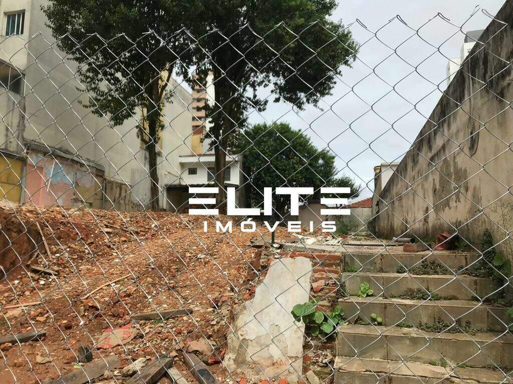 Terreno à venda no Centro: 