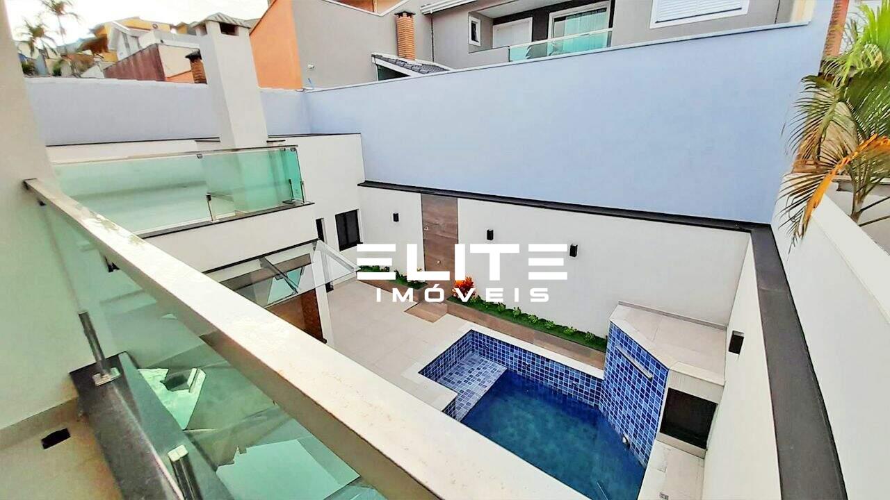 Sobrado à venda no Parque dos Pássaros: 