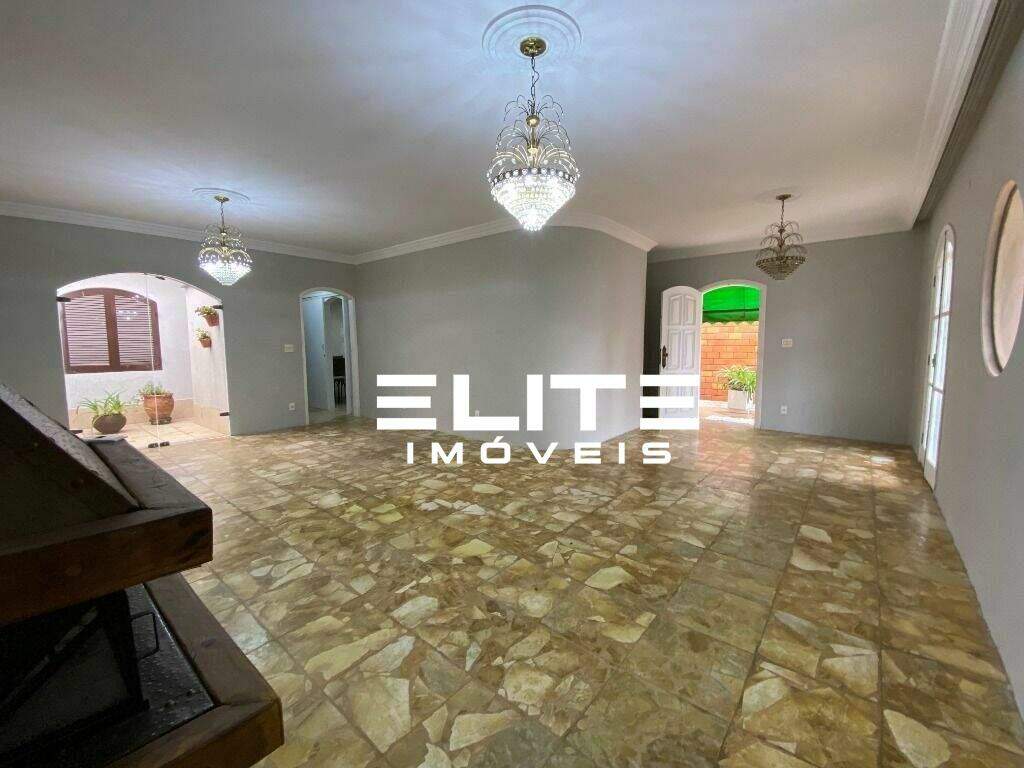 Casa à venda no Santa Maria: 