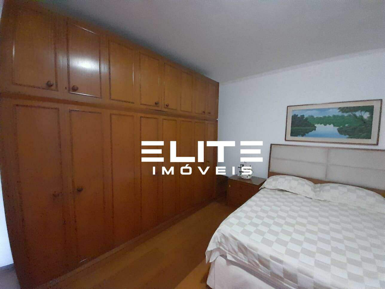 Sobrado à venda no Santa Maria: 