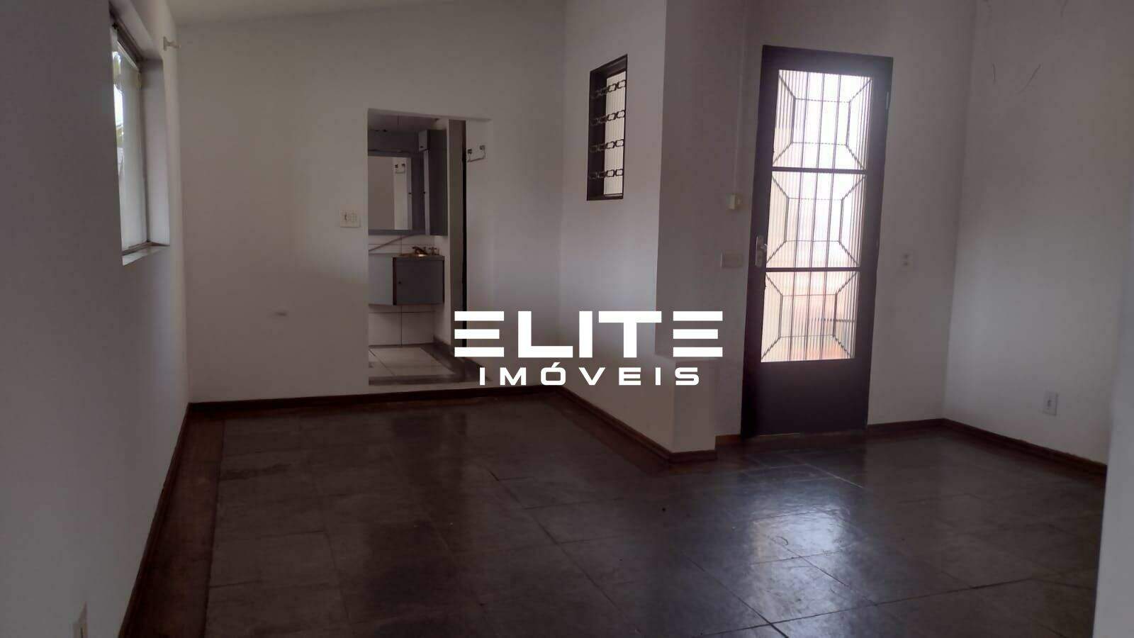 Sobrado à venda no Santa Maria: 