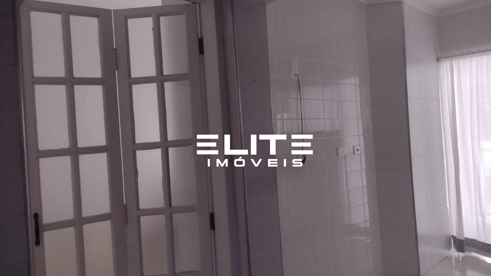 Sobrado à venda no Santa Maria: 