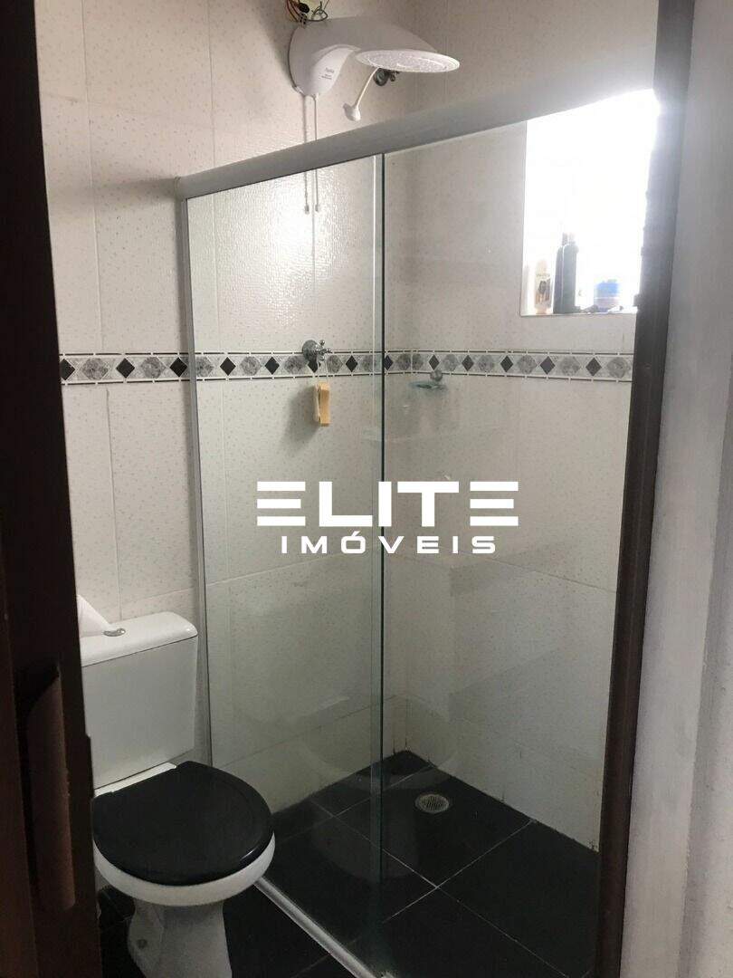 Sobrado à venda no Parque Industriário: 