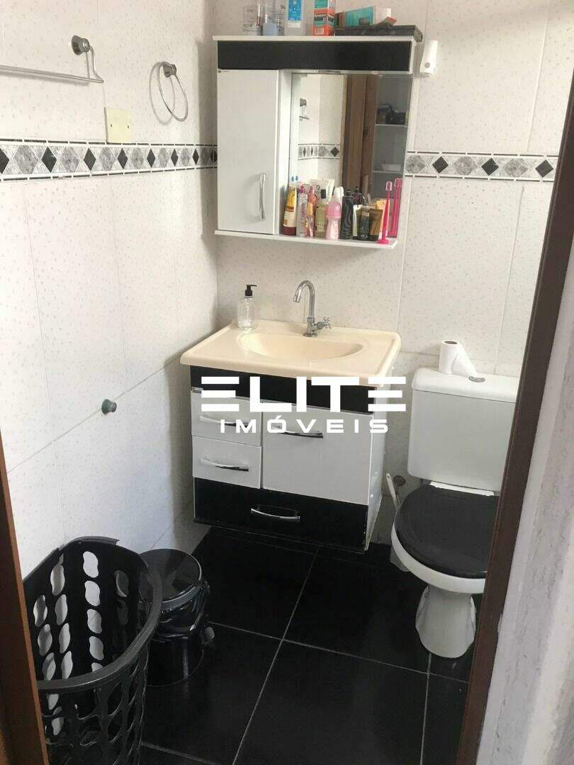 Sobrado à venda no Parque Industriário: 