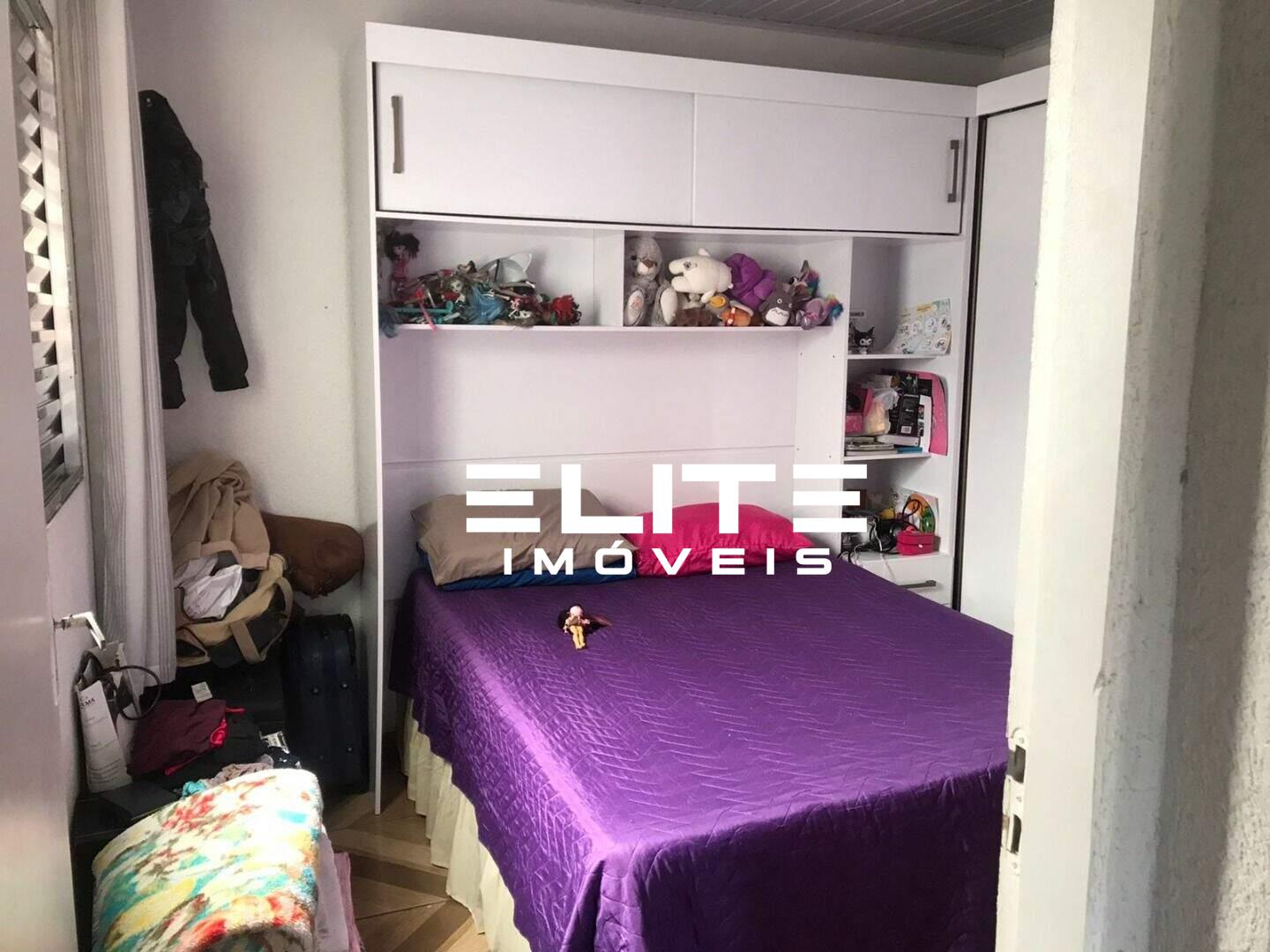 Sobrado à venda no Parque Industriário: 