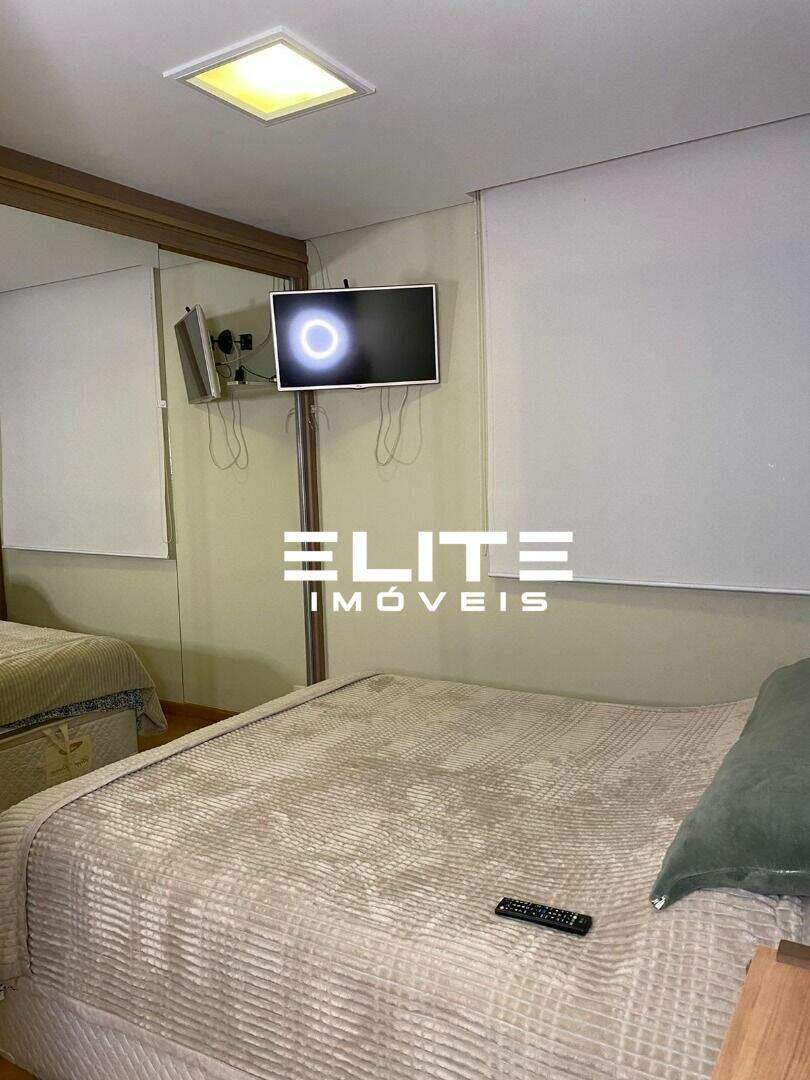 Apartamento à venda no Jardim do Mar: 