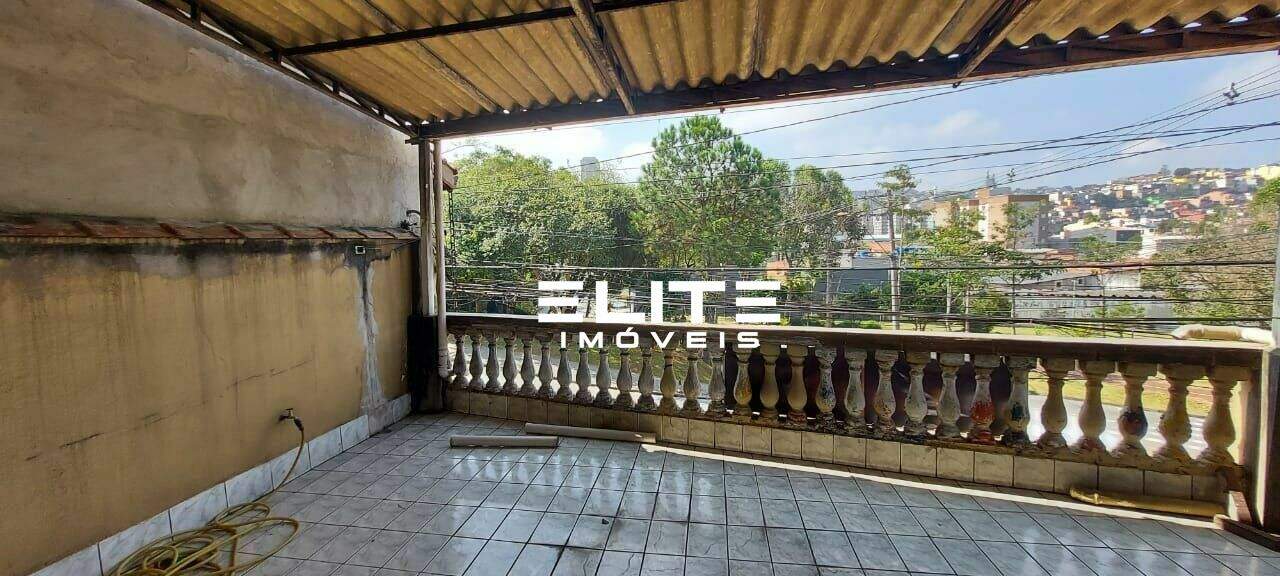 Sobrado à venda no Vila Vitória: 