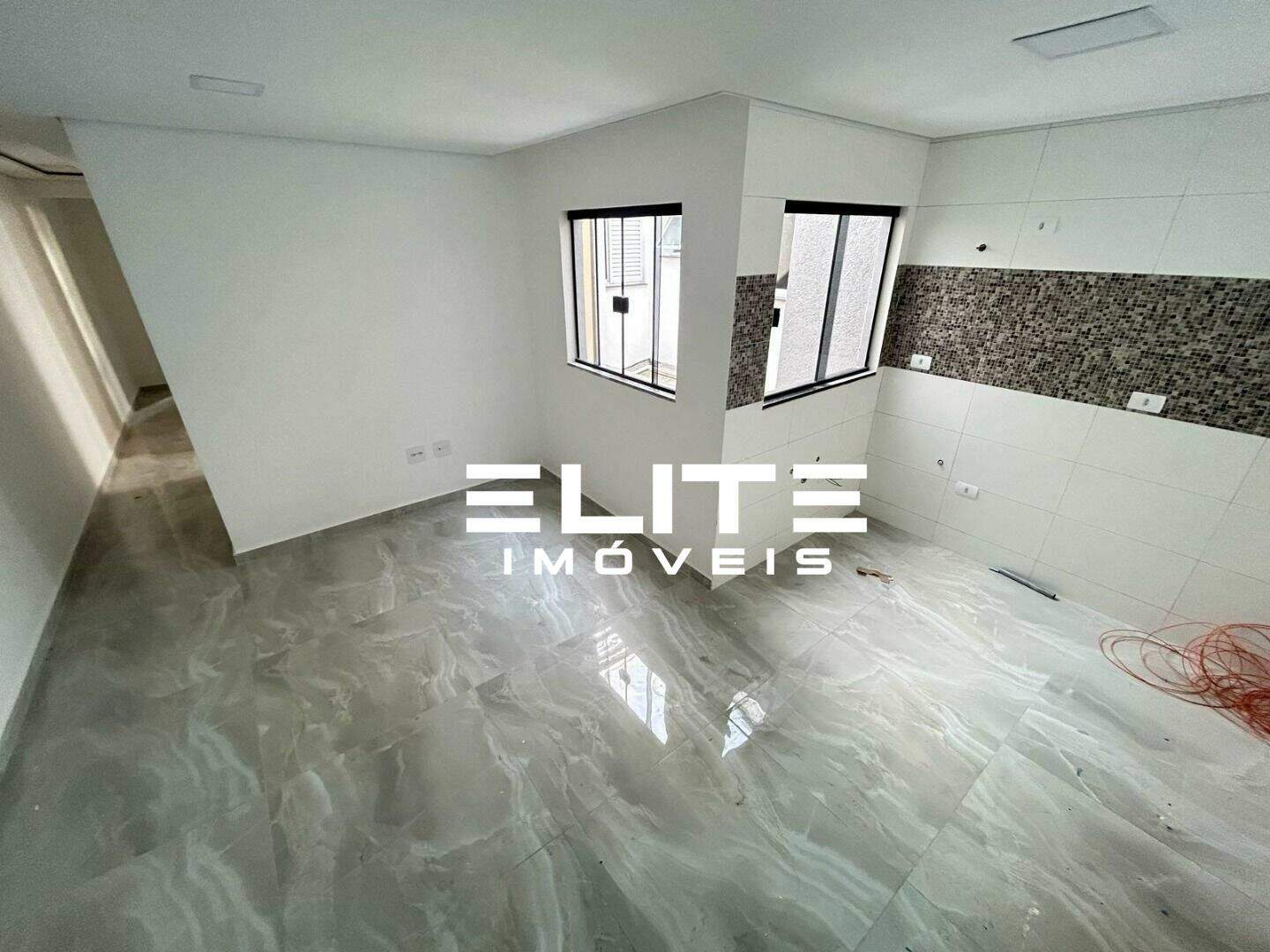 Cobertura à venda no Vila Eldízia: 