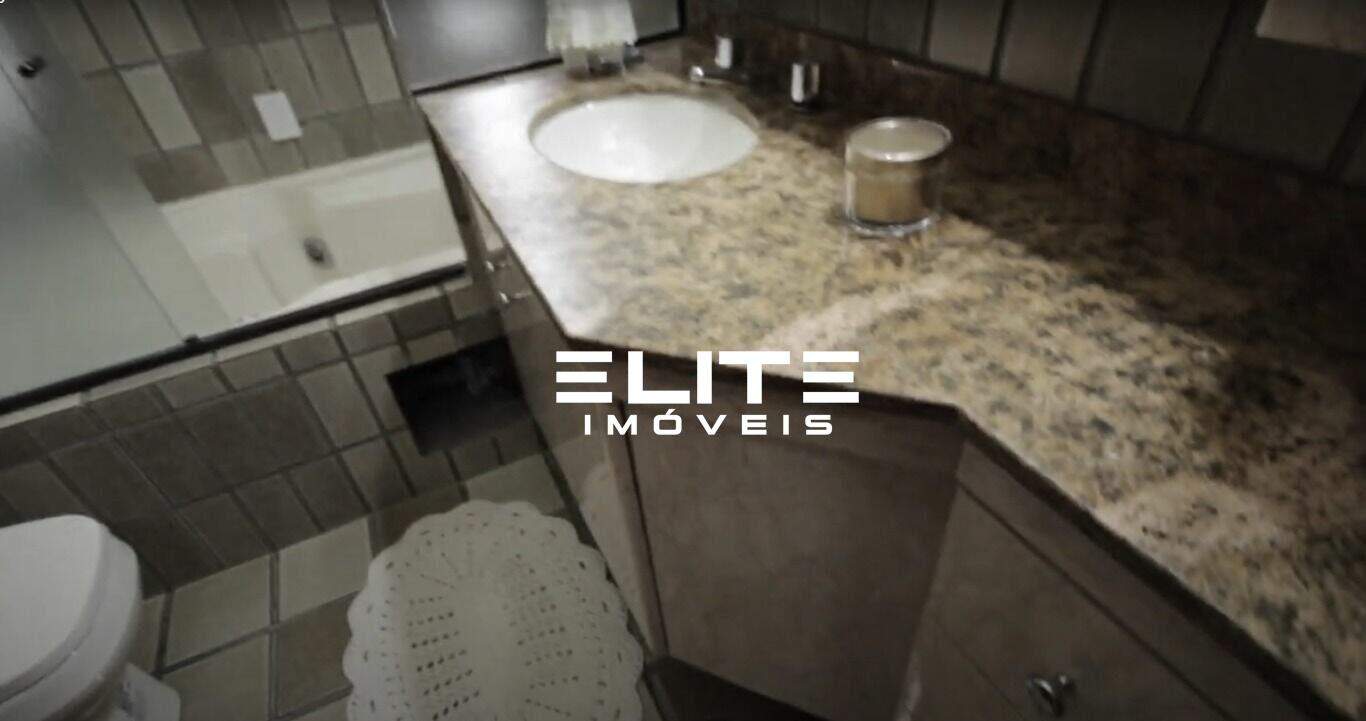 Apartamento à venda no Bairro Jardim: Banheiro suíte master