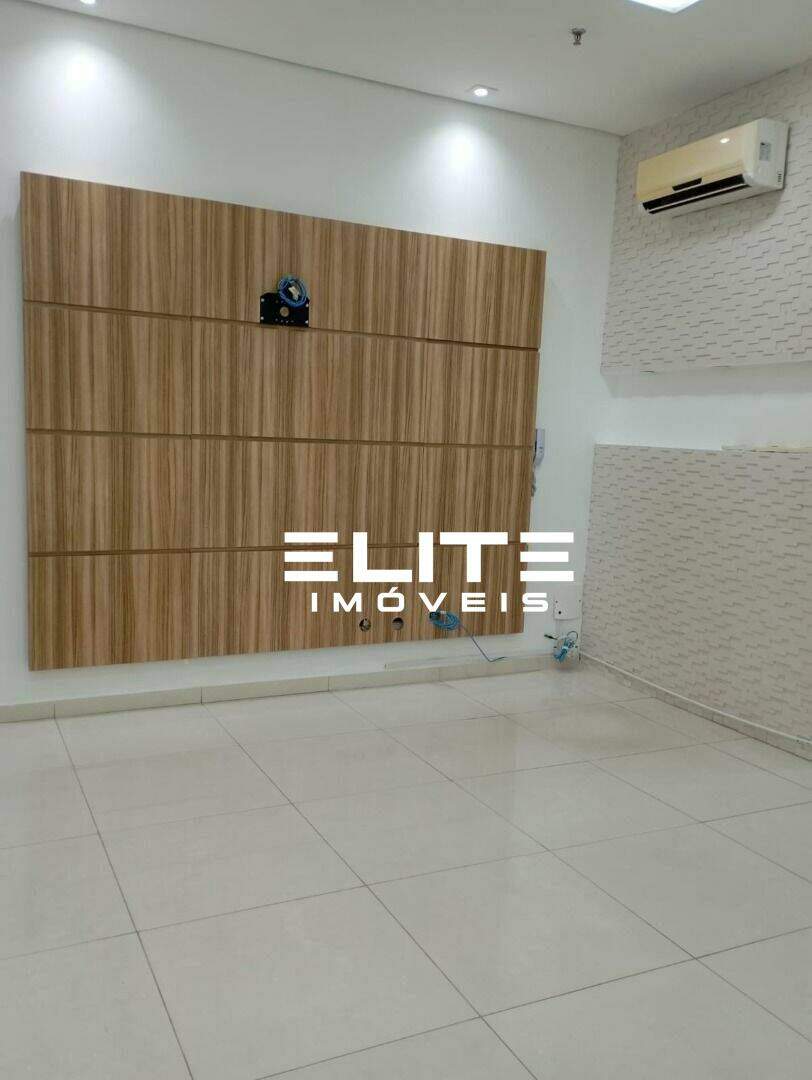 Sala à venda no Centro: 