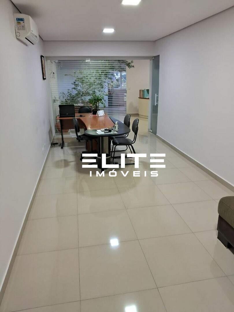 Sala à venda no Centro: 