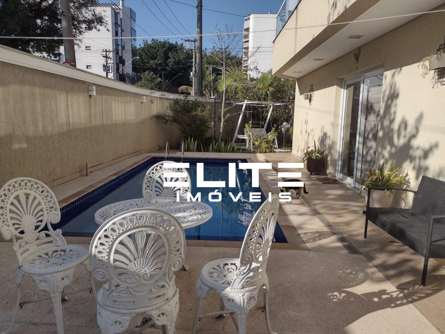 Sobrado à venda no Jardim São Caetano: 