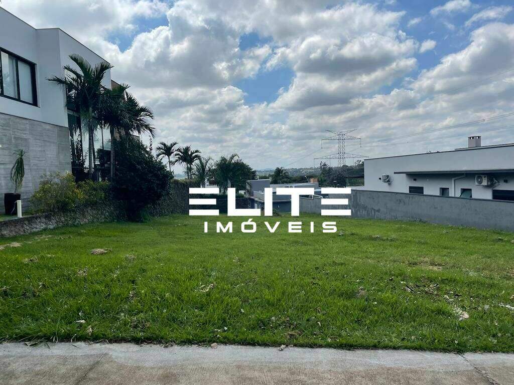 Terreno à venda no Medeiros: 