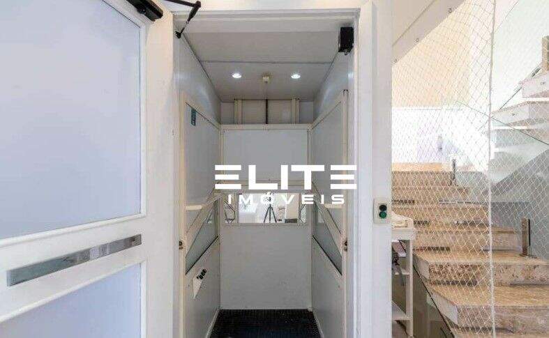 Sobrado à venda no Vila Alpina: 