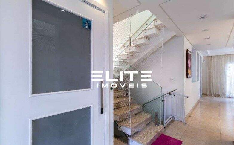 Sobrado à venda no Vila Alpina: 