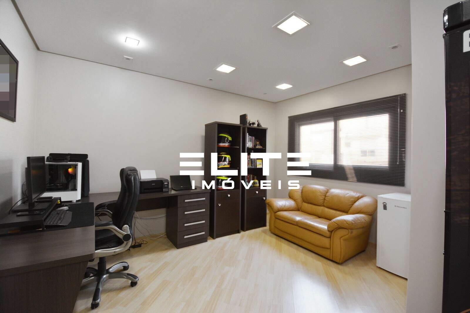 Sobrado à venda no Parque dos Pássaros: 