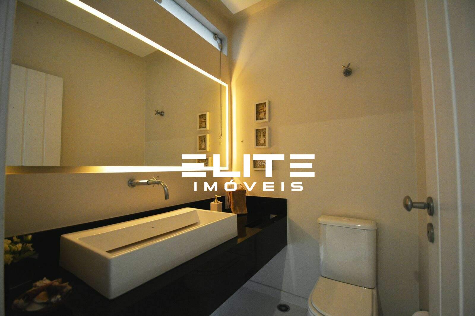 Sobrado à venda no Parque dos Pássaros: 