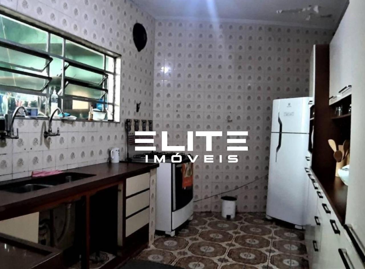 Sobrado à venda no Jardim Stella: 