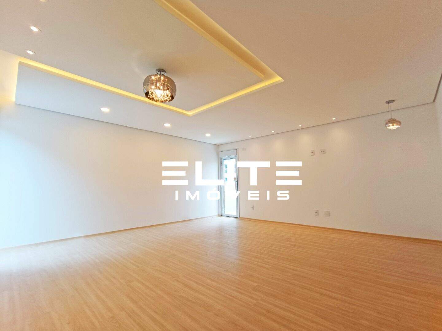 Sobrado à venda no Cerâmica: 