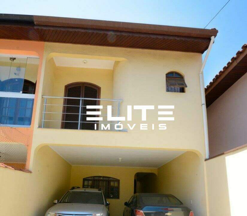 Sobrado à venda no Vila Homero Thon: 