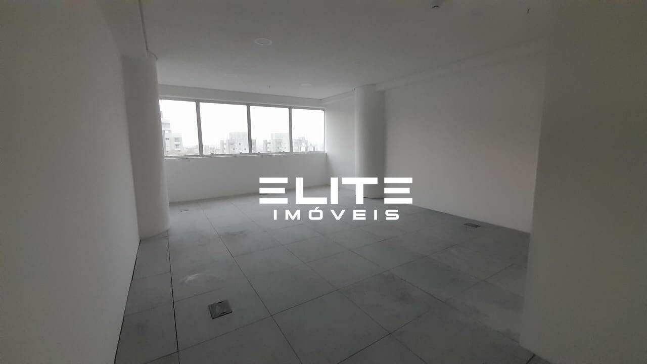 Sala à venda no Centro: 