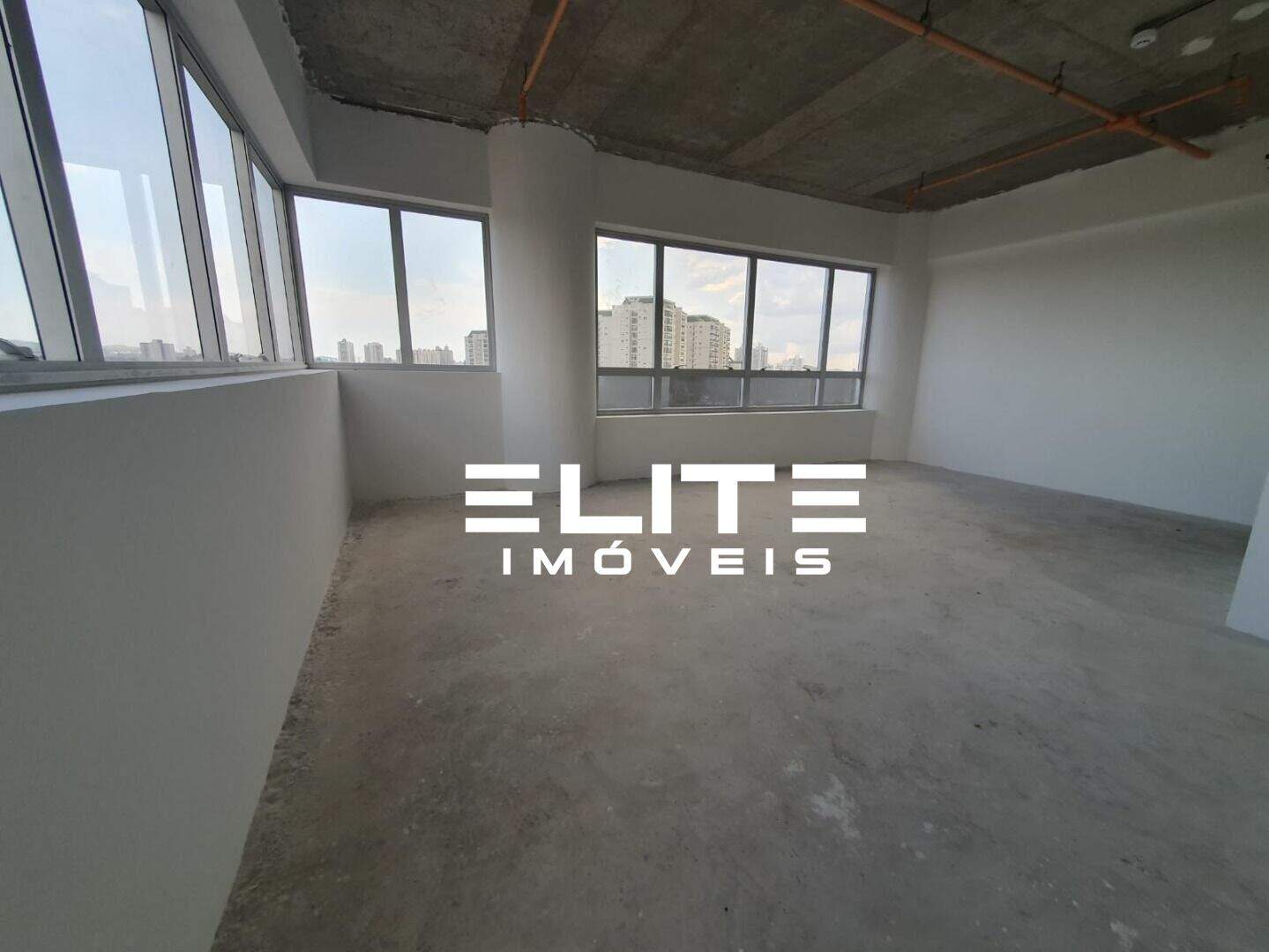 Andar Corporativo à venda no Centro: 