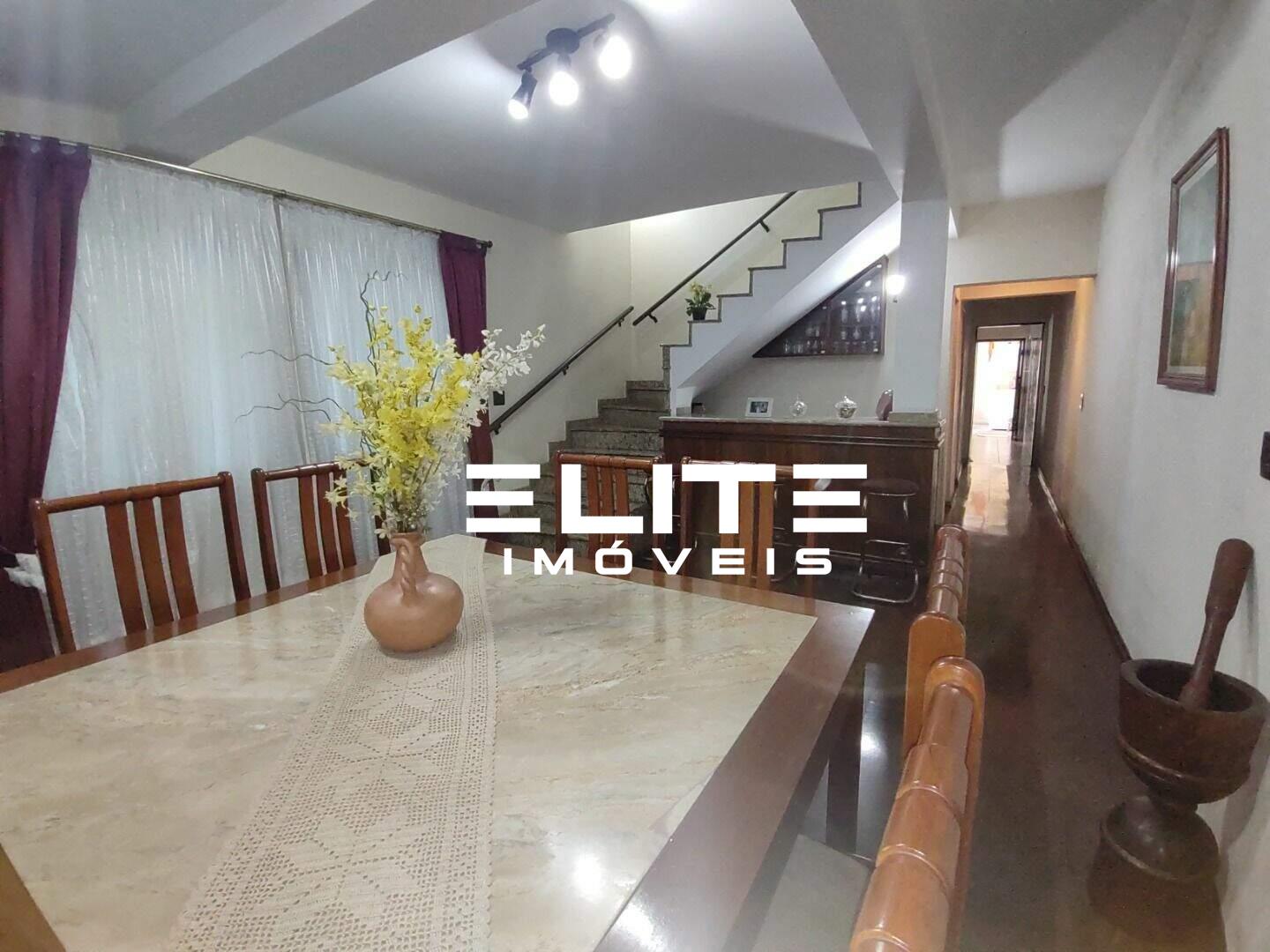 Sobrado à venda no Vila Alzira: 